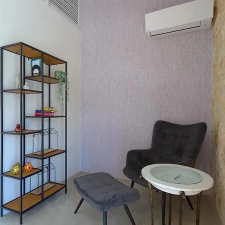 ヴィラ Amoroza ニドリ